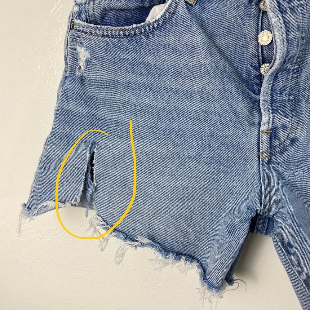 AGOLDE Parker Long Distressed Button Fly Blue Shorts Women’s size 28 - Picture 10 of 15